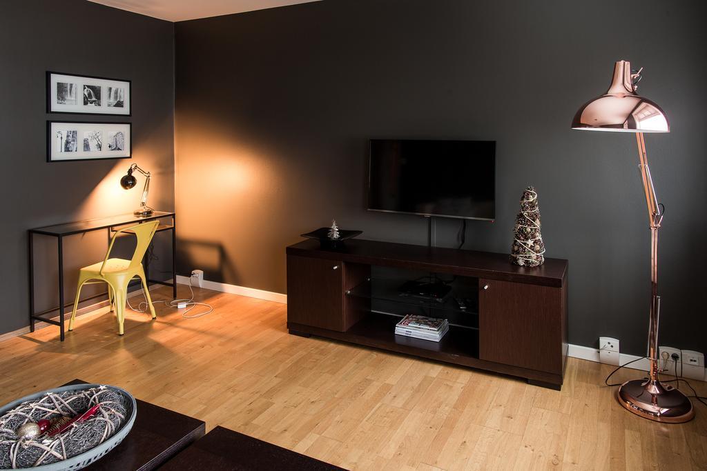 Acco Luxury Apartments Акурейрі Екстер'єр фото